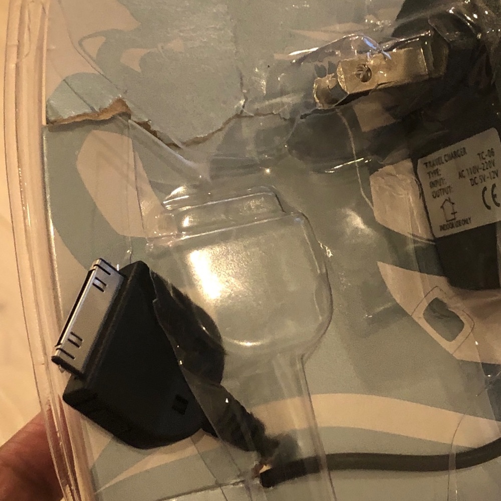 DigiPower iPod Compatible - Picture 6 of 10